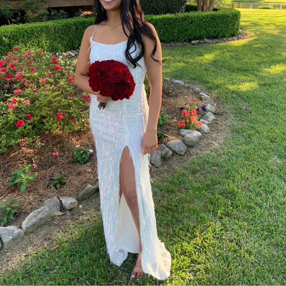 B.Darlin formal gown Size 5/6 perfect condition worn once. White Iridescent